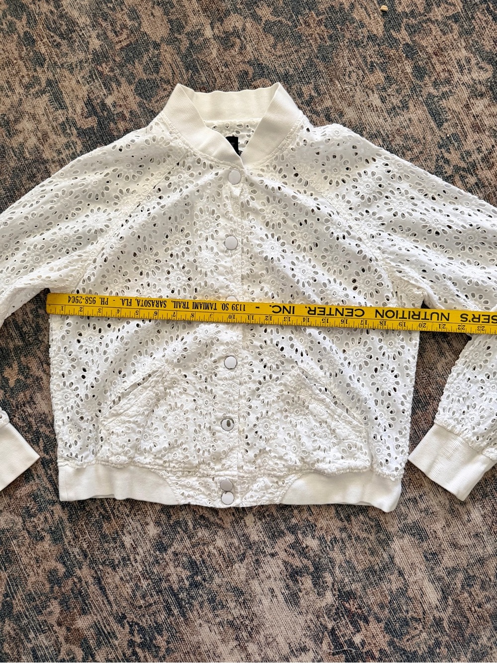 Victoria’s Secret White Eyelet Bomber Jacket Large Cottagecore Boho Floral - Picture 13 of 16